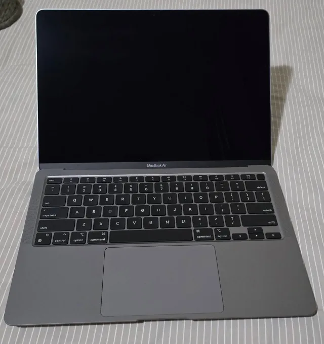 macbook air m1 16gb