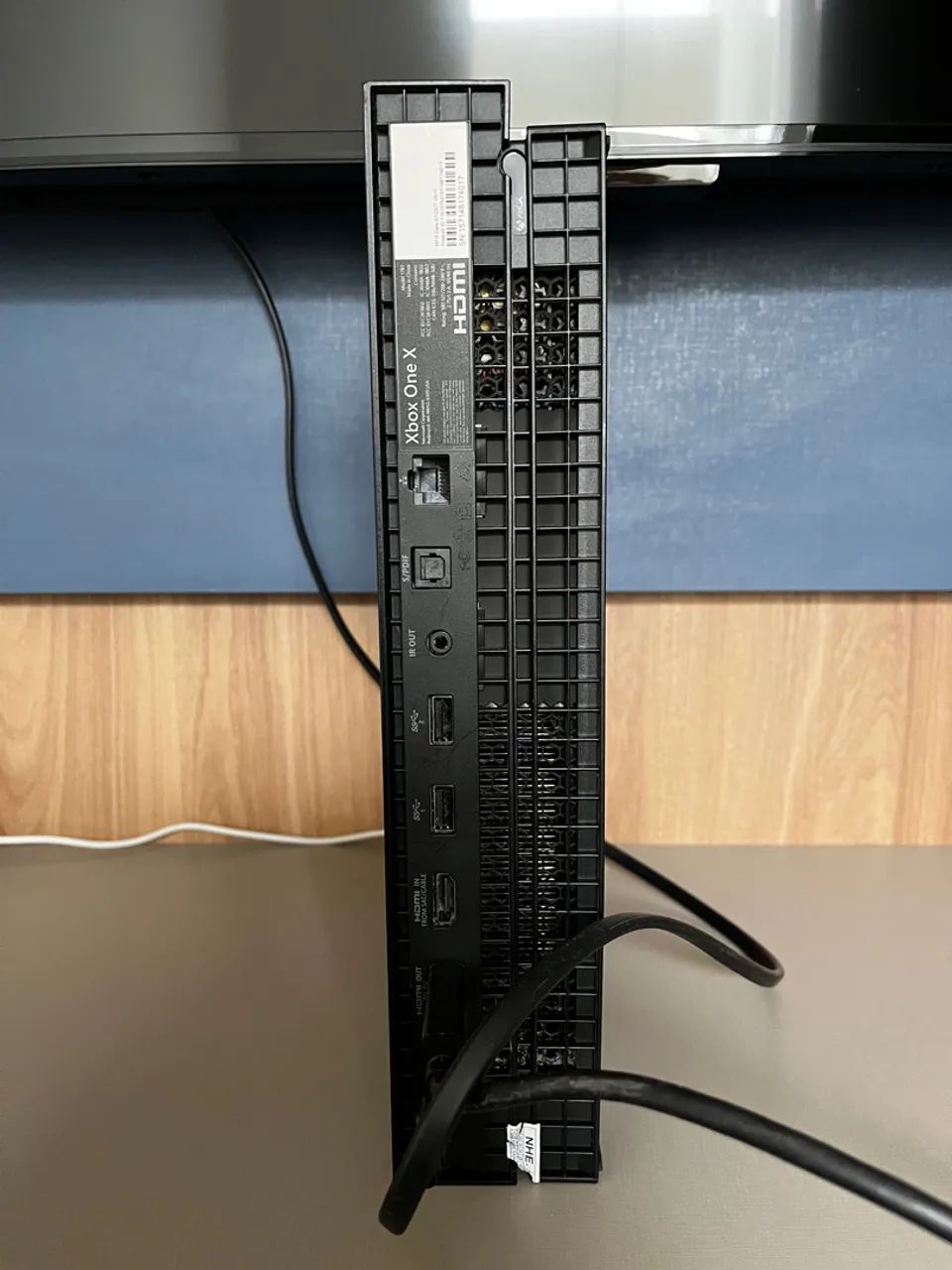 Xbox One X - 2 Controles - Foto 4