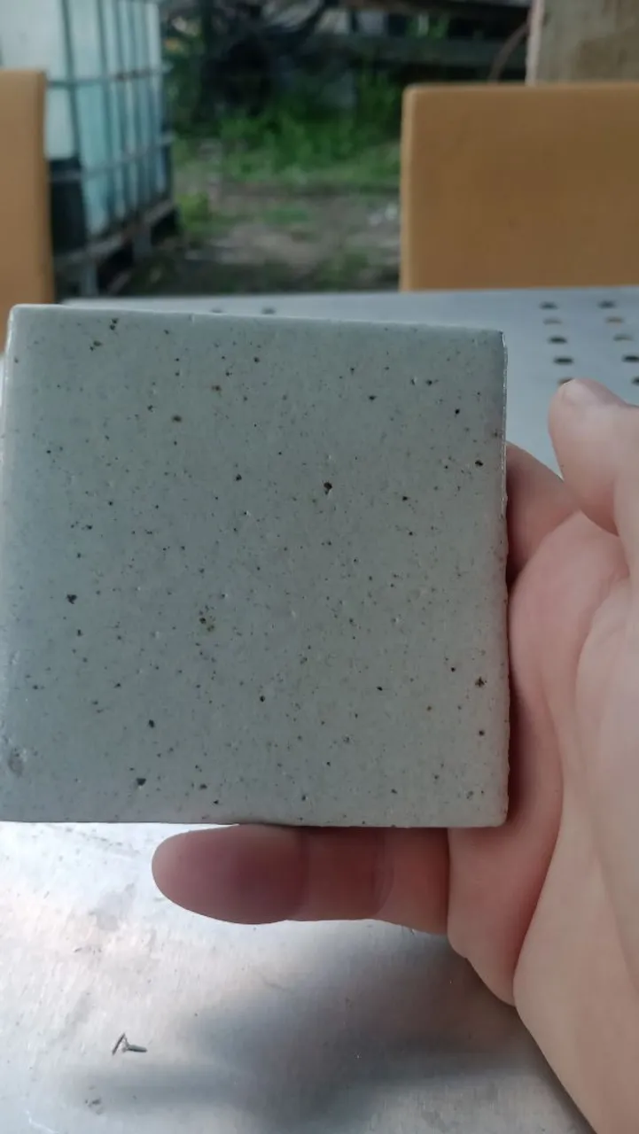 Ladrilho cerâmico branco tipo Brennand