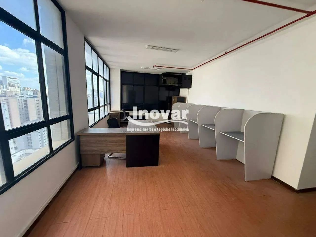 Sala com 38m² Mobilhada em prédio de auto luxo na Avenida Augusto de Lima - Foto 2