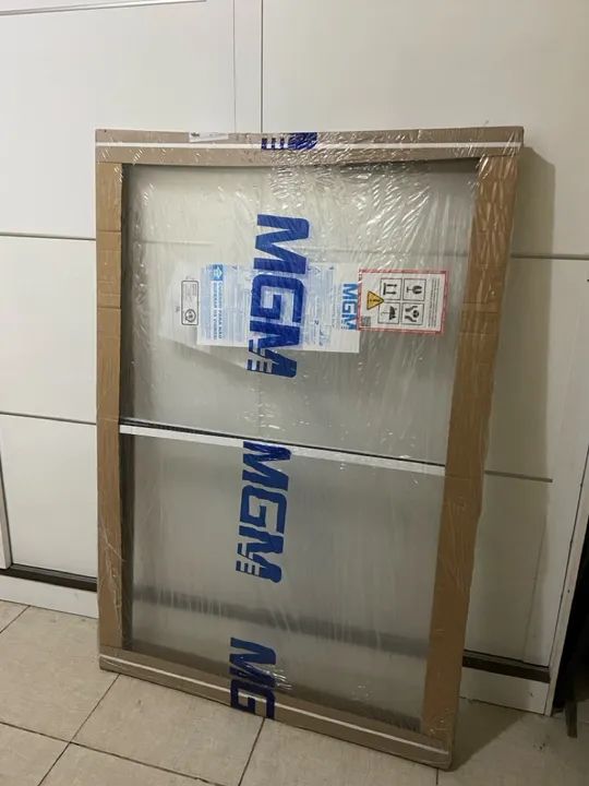 Janela lacrada  - Foto 2