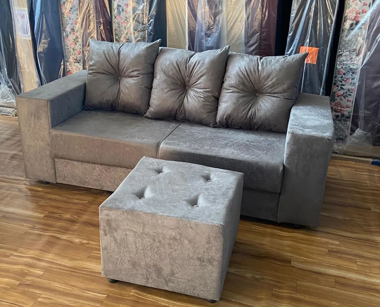 Top sofá com 3 acentos - puff e almofadas  - Foto 2