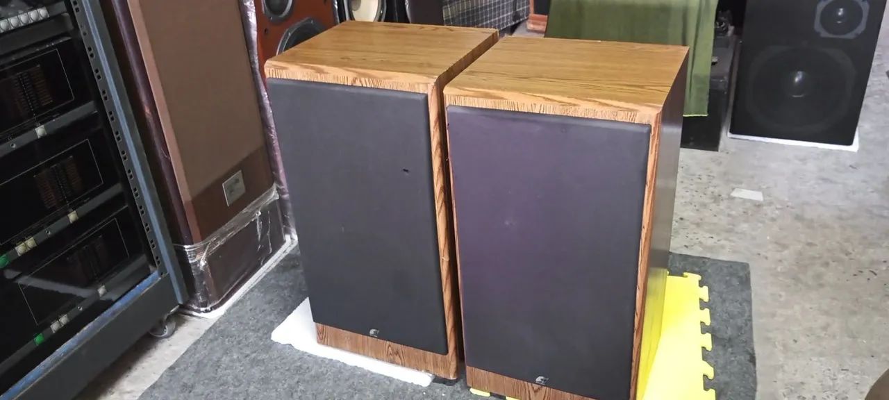 Caixas acusticas vintage