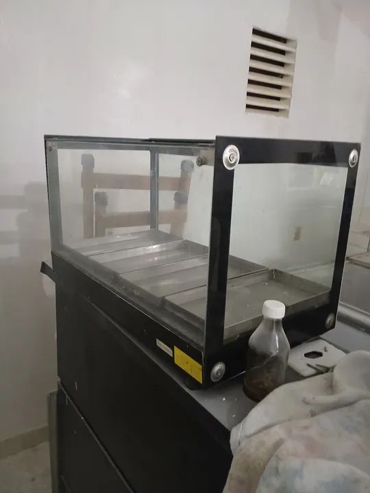 Vitrine esfufa para lanchonete
