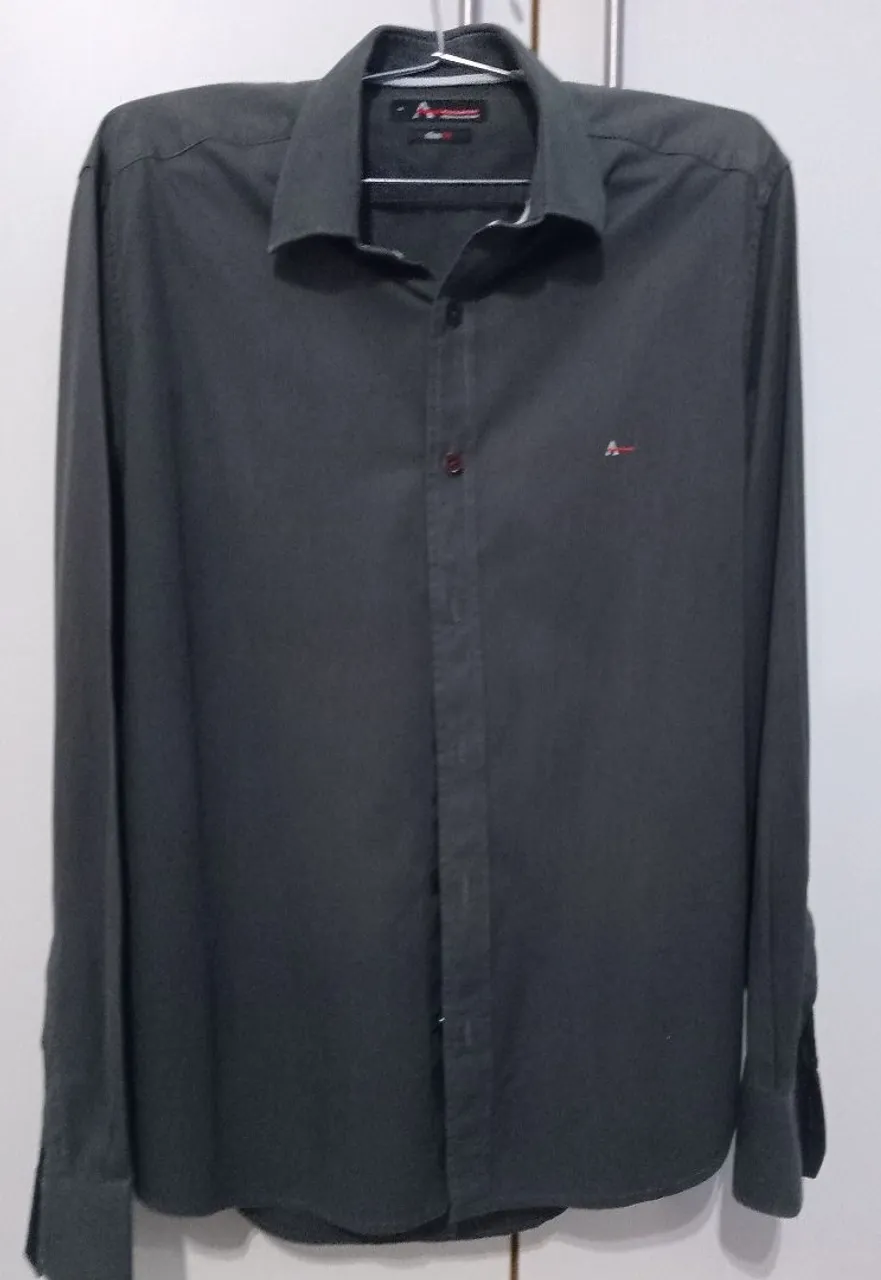 Camisa social ARAMIS "P"