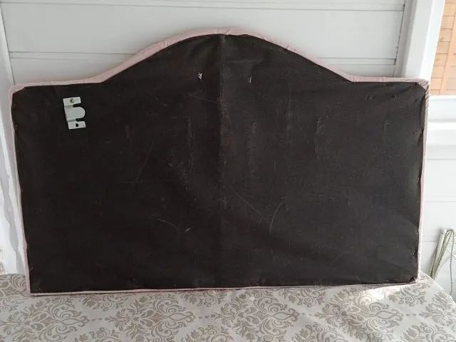 Cabeceira de cama rosa - Foto 2