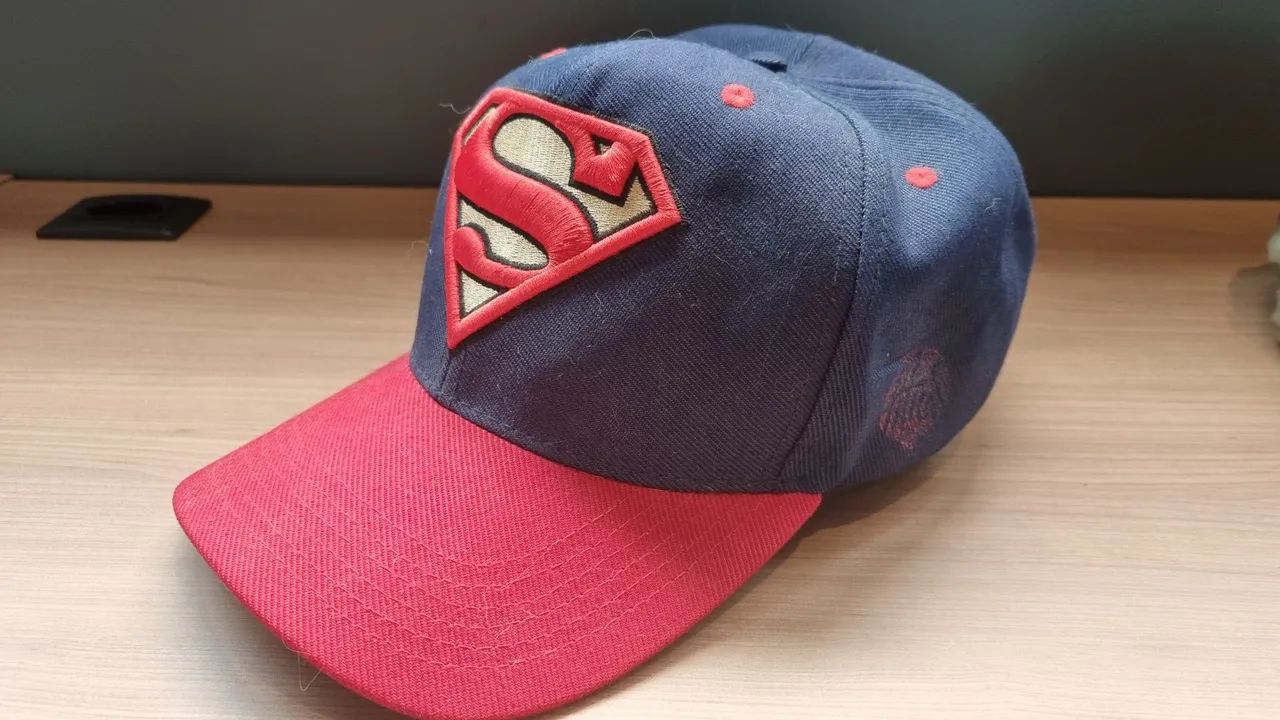 Boné Superman - Adulto