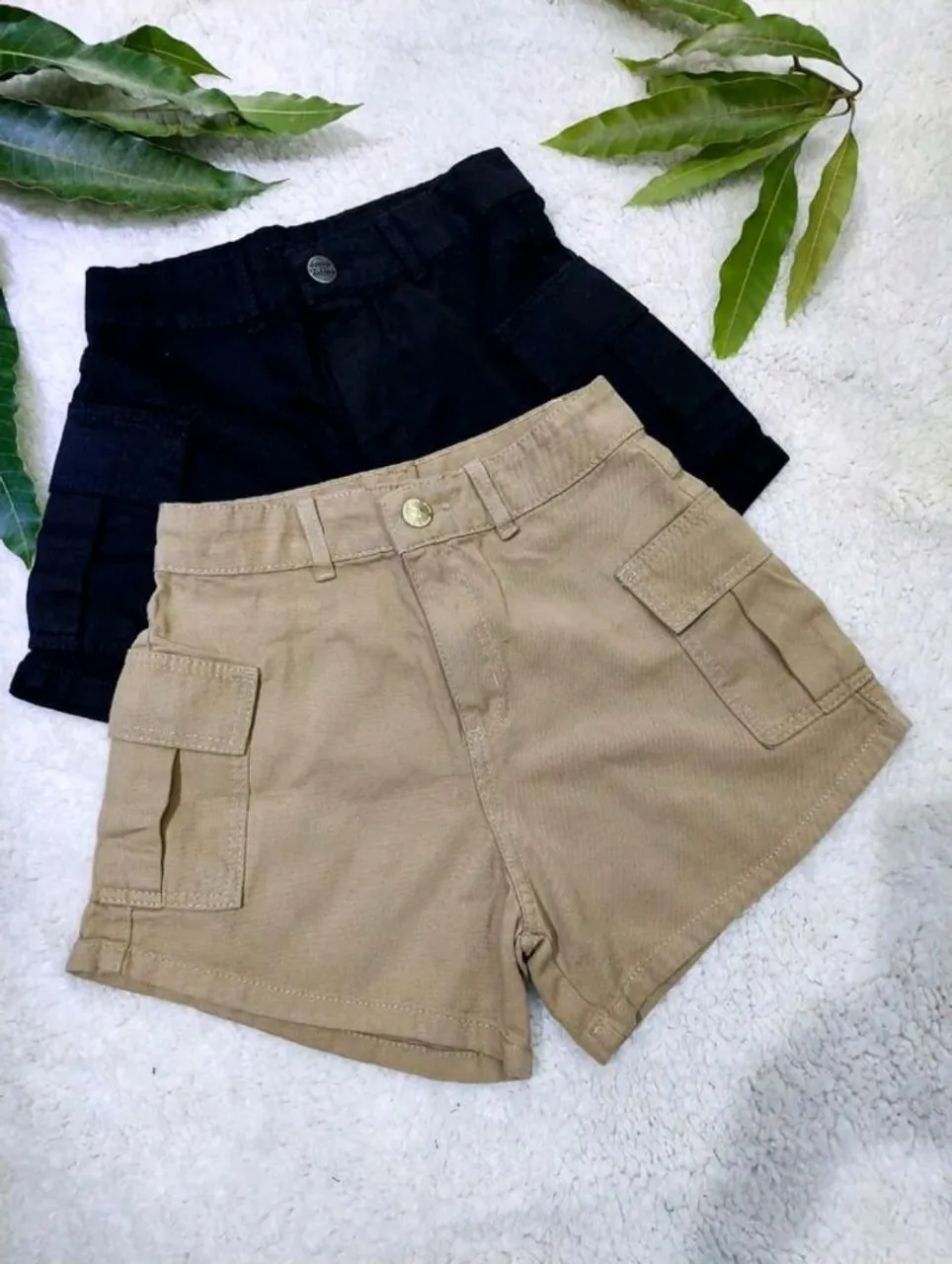 Shorts Cargo Feminino
