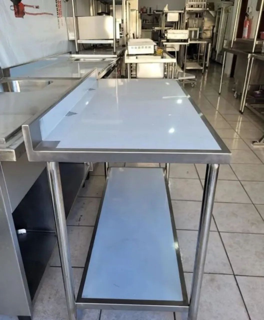 Mesa de aço inox para cozinha industrial - Foto 3