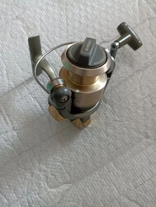 Molinete Shimano Symetre 2000 FH Japão  - Foto 4