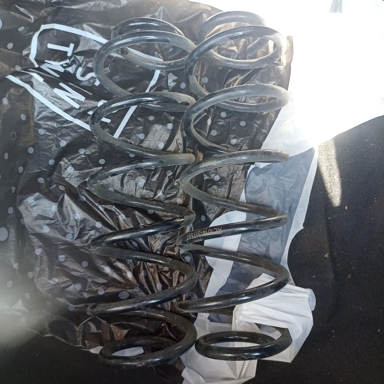 Par de Molas Ford Ka apenas 60,00 - Foto 2