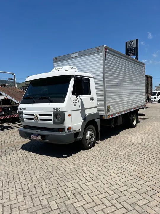 VW 9-150 Baú Ar Condicionado