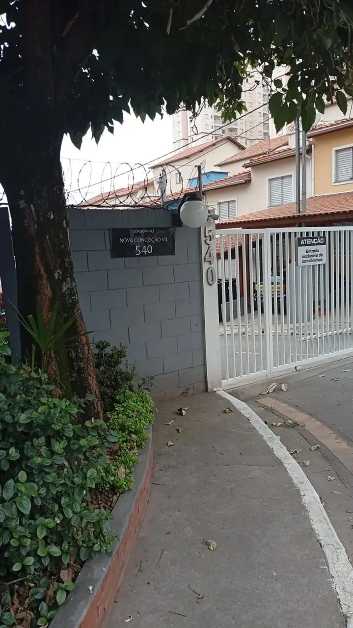 Sobrado para venda possui 59 metros quadrados com 2 quartos em Conceição - Osasco - SP