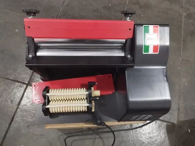 Laminador de massas