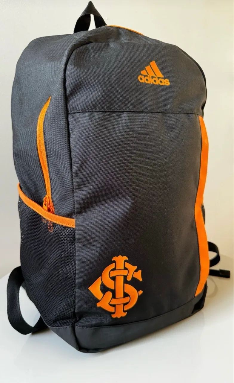 Mochila internacional adidas 