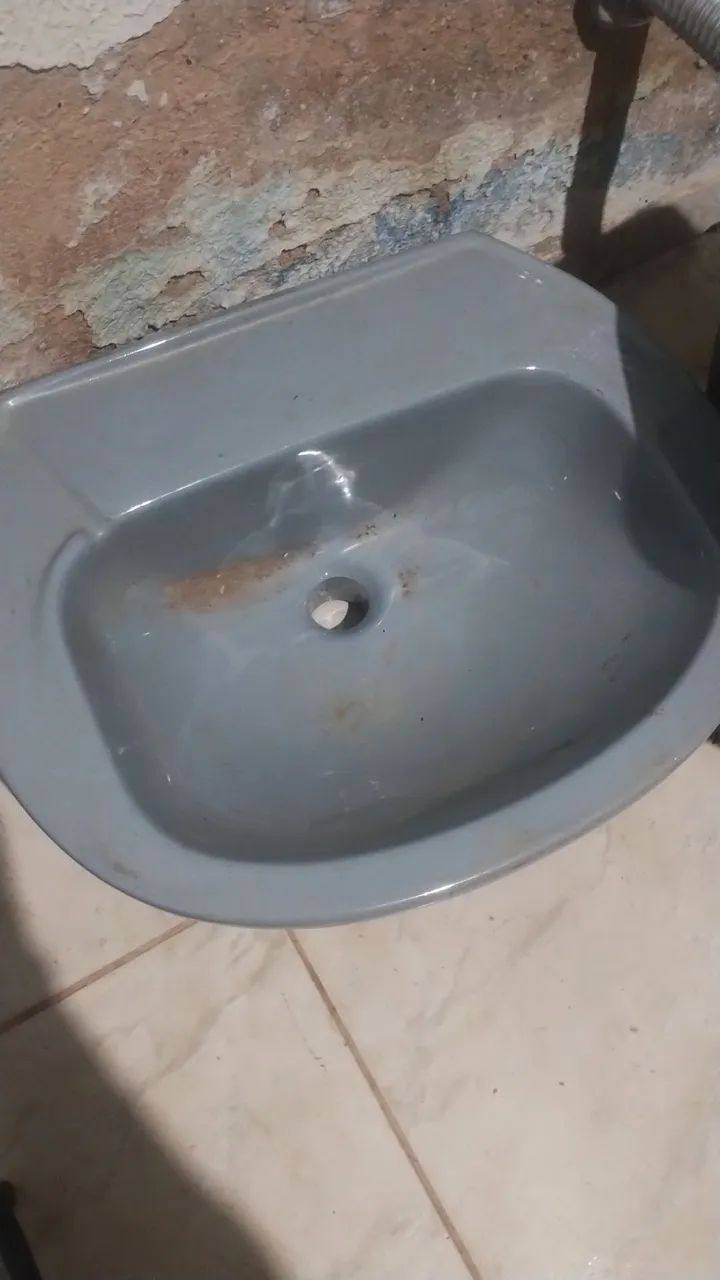 Assento de vaso sanitário e pia - Foto 2