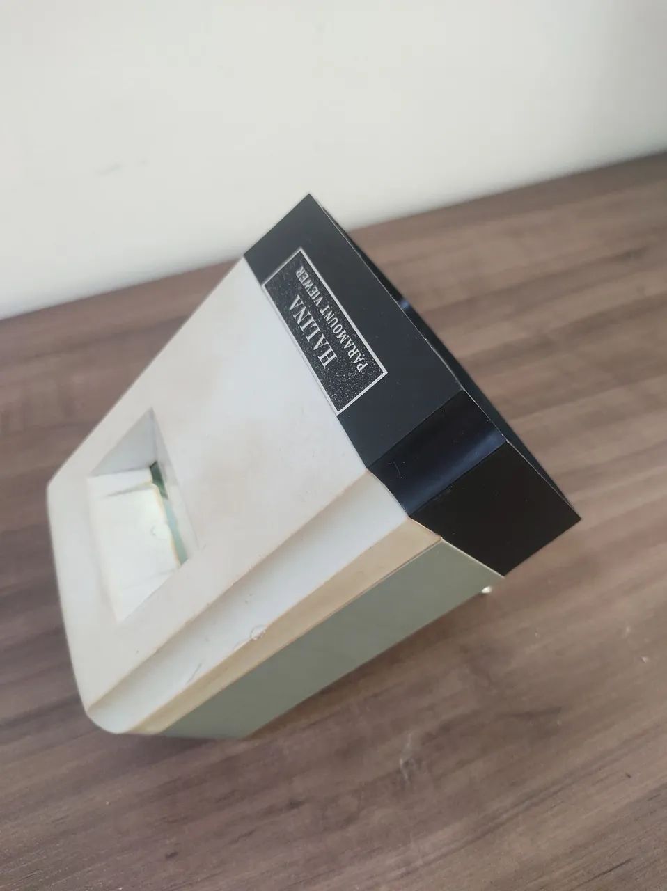 Halina Paramount Viewer Slide Viewer64595543503490120