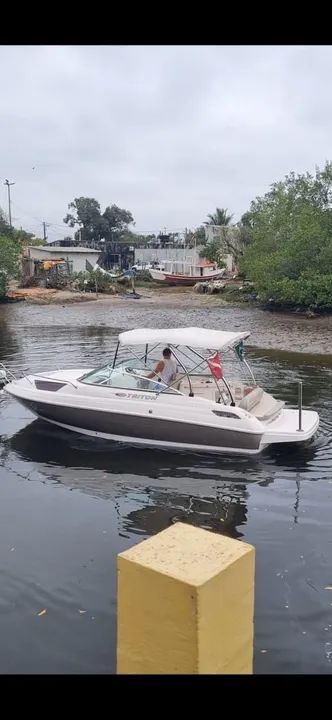 Lancha Triton 230 sport - Foto 10