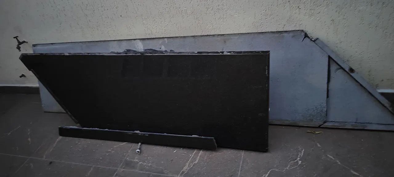 Stone with sink64374834105473122