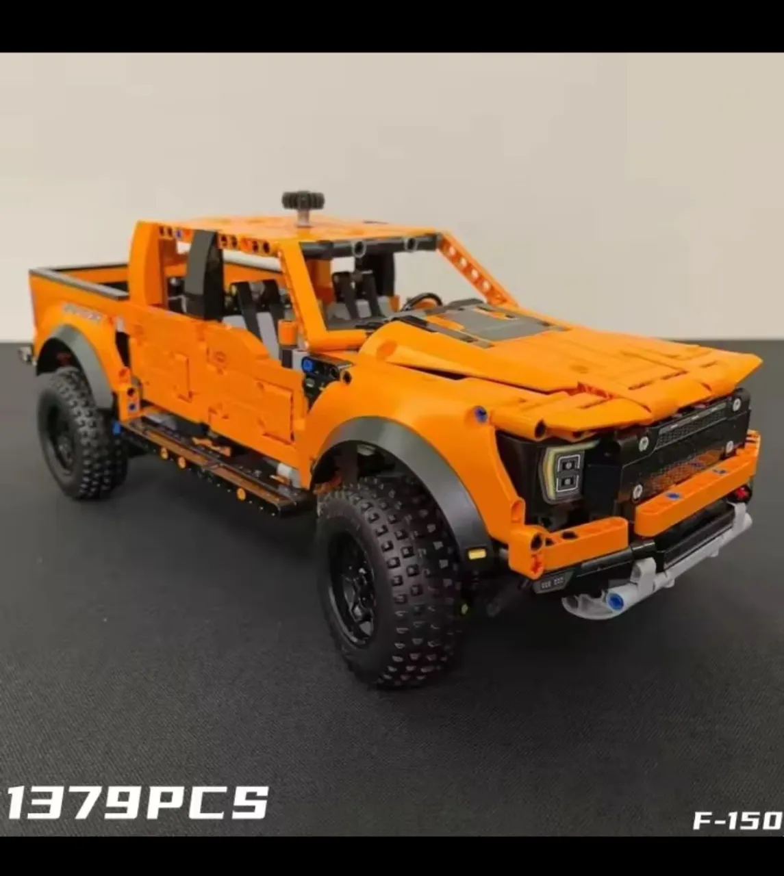 Kit Lego Technic Ford F-150 Raptor - 1379 Peças