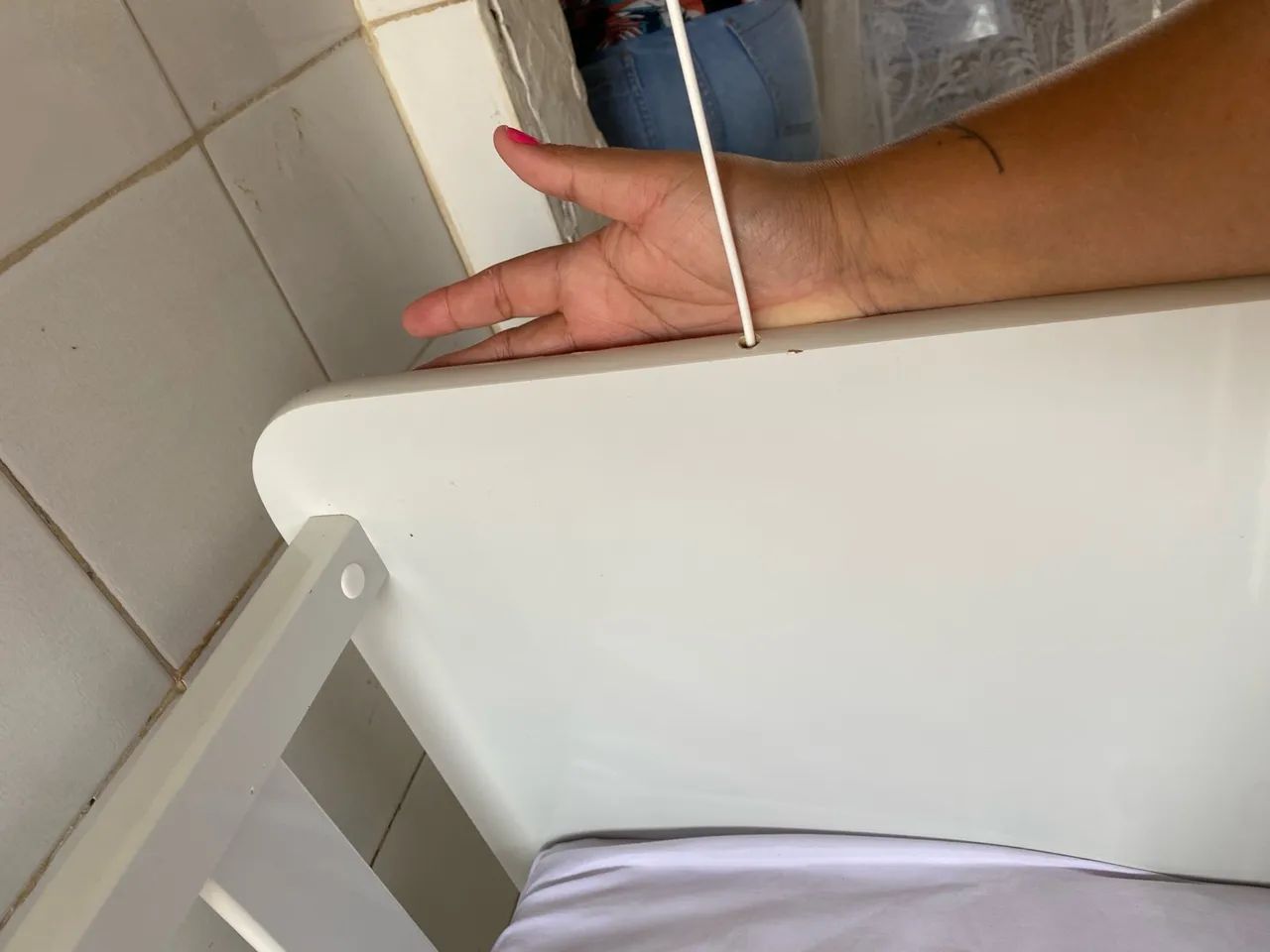 Mini berço de madeira - Foto 6