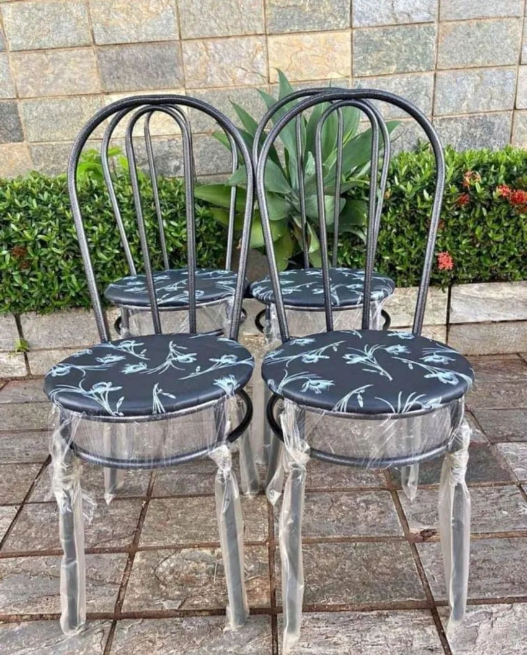 Cadeiras Avulsas com assento floral - Novas! - Foto 2