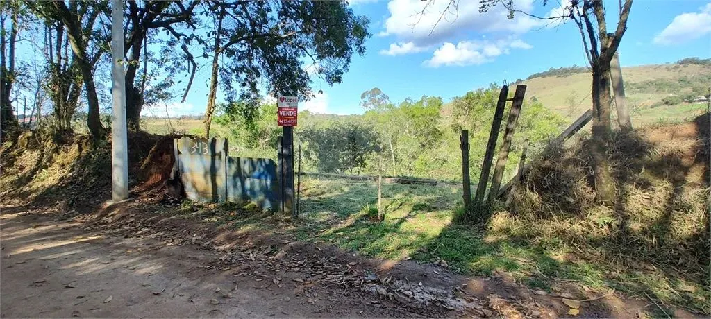 Terreno à venda em Batatuba - SP