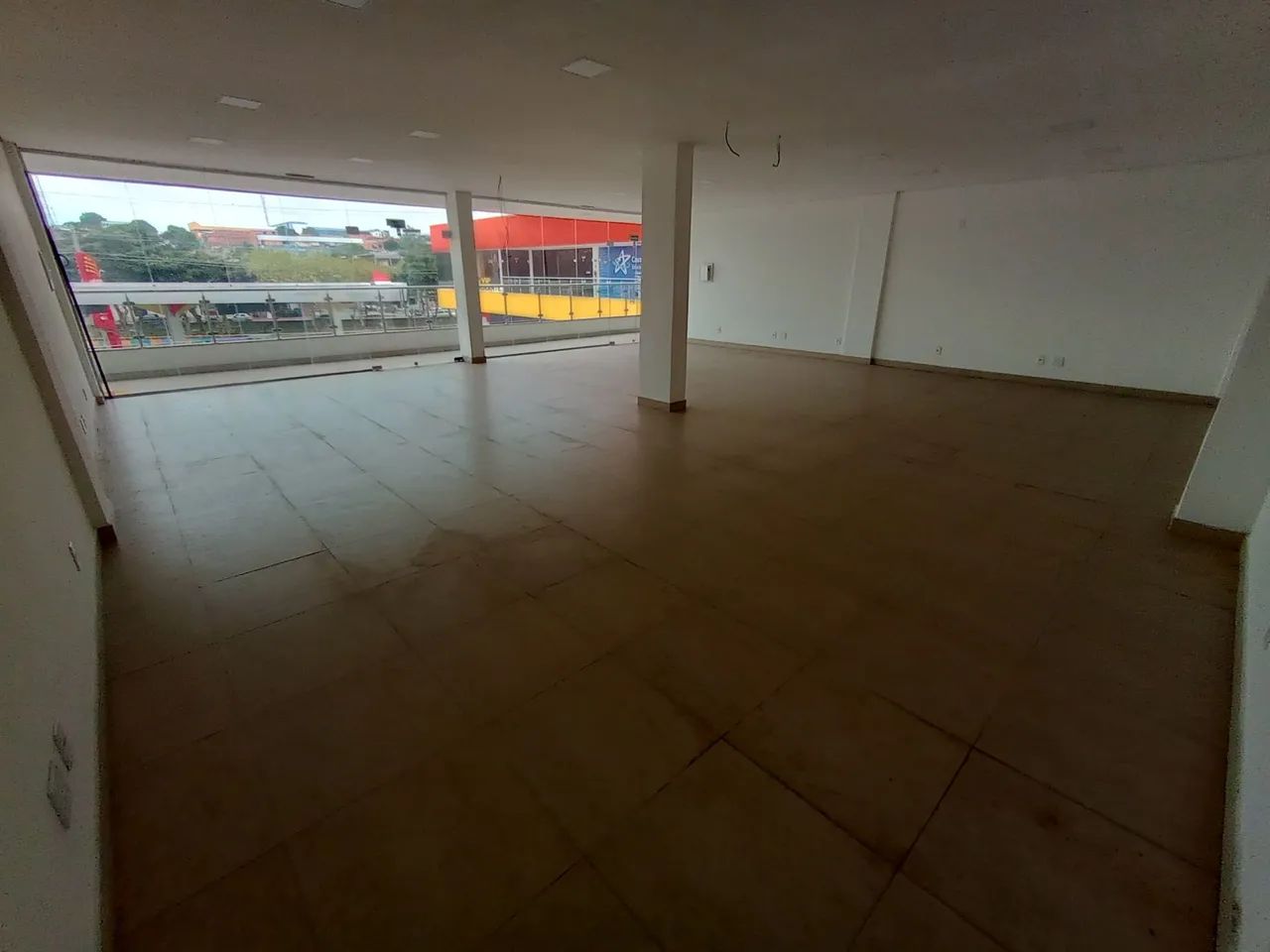 //Alugo Loja Comercial na Avenida Brasil  - Foto 5