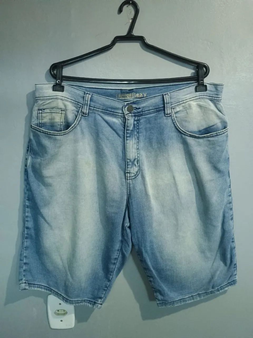 Bermudas n°48 masculinas em excelente estado - Foto 2