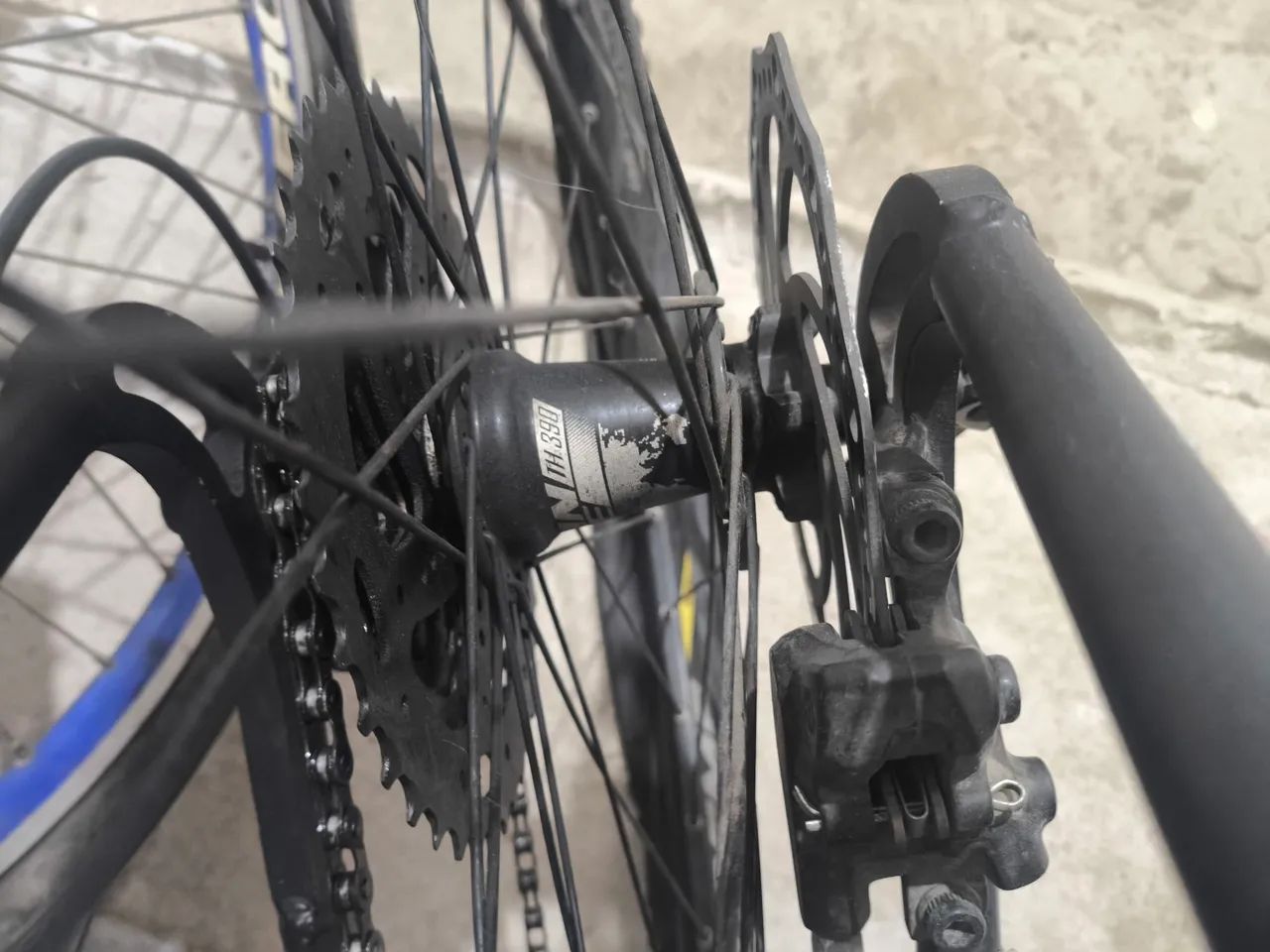 Vendo bicicleta aro 29 - Foto 3