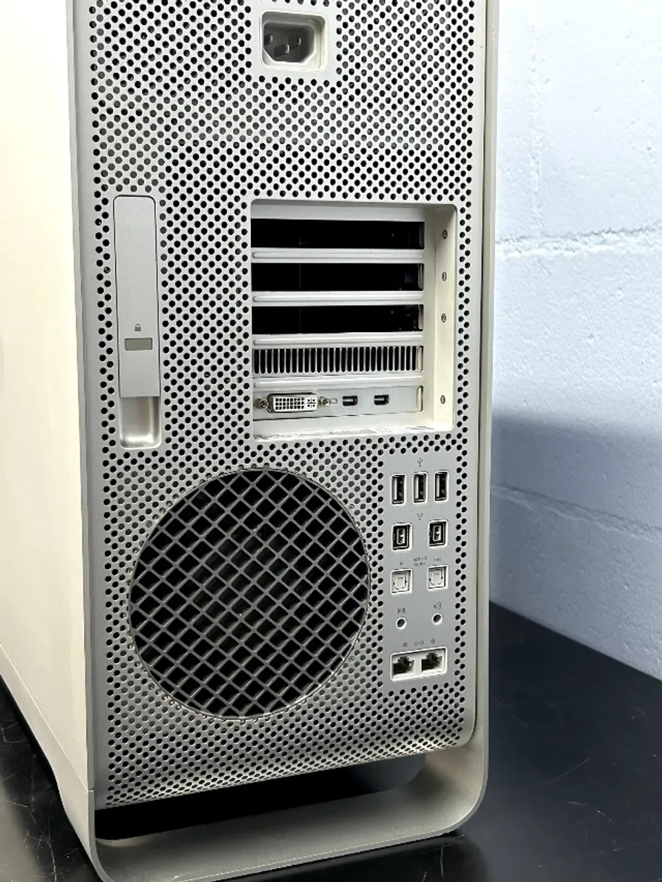 Mac Pro Mid (2012) - 16GB RAM - SSD 1TB + HD 2TB - Computadores e