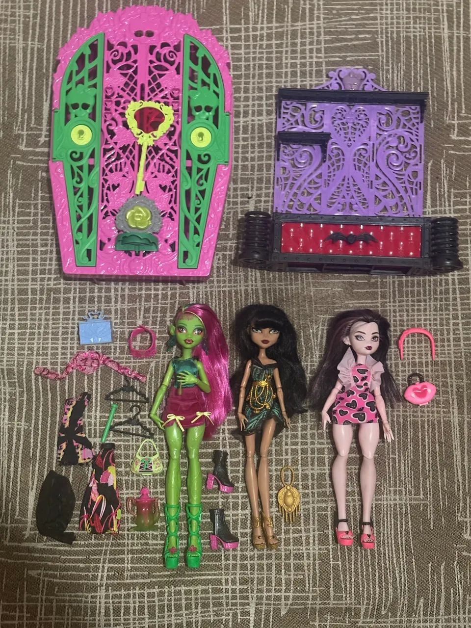Lote monster high RESERVADO
