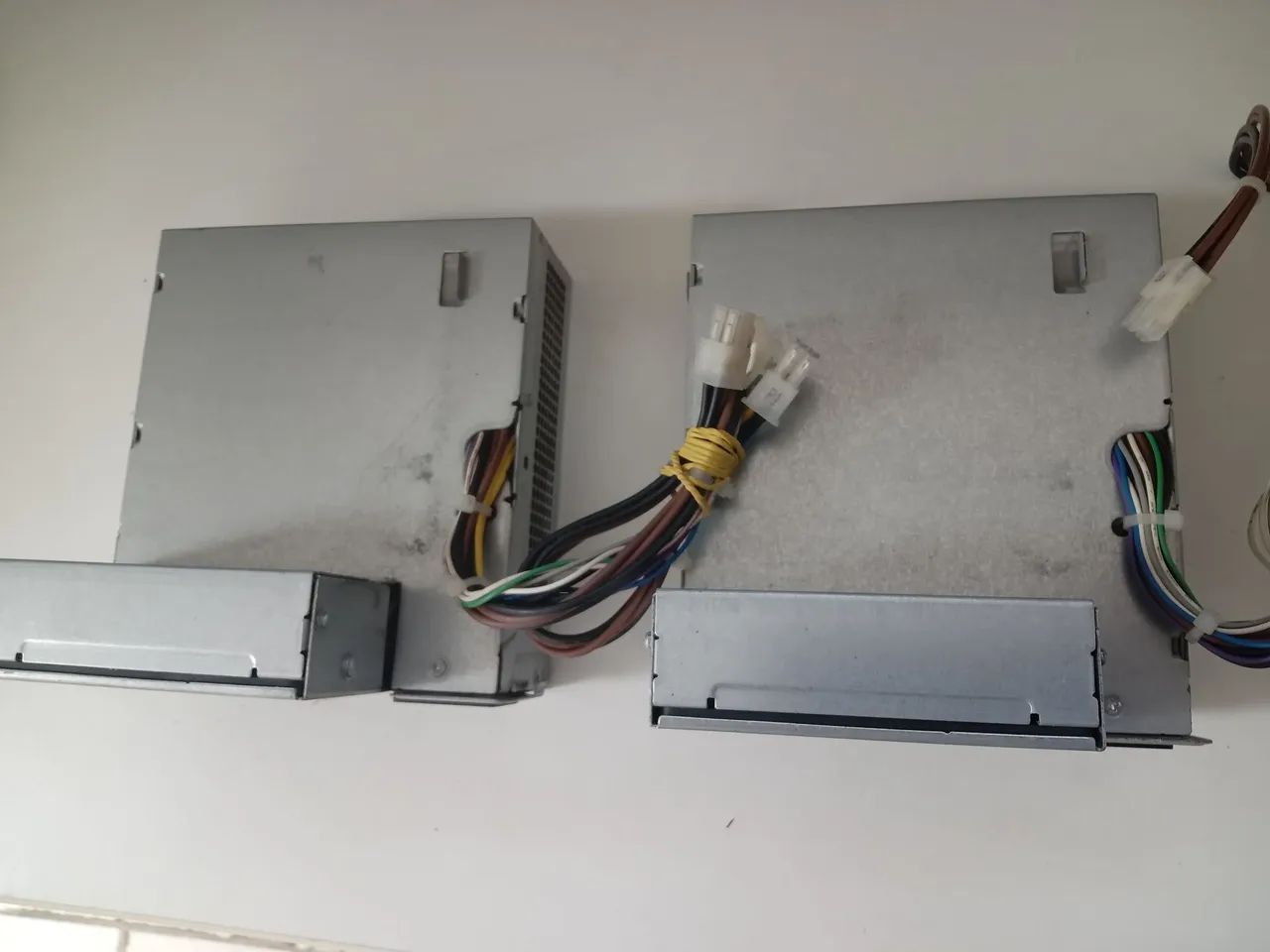 Tô vendendo essas duas Fontes da marca HP  - Foto 2