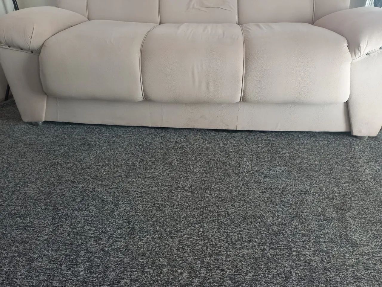 Sofa veludo 3 lugares - Foto 4