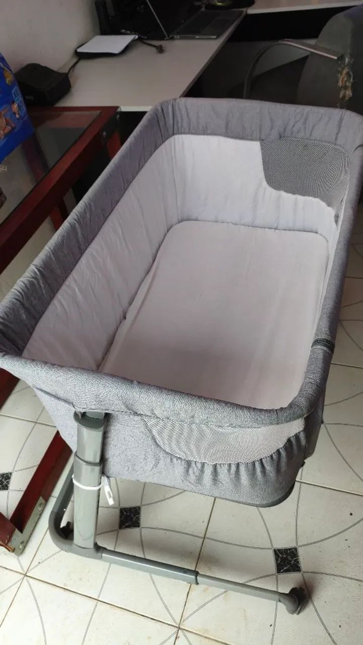 Berço Co-Sleeper Voyage Link Cinza com Rodinhas  - Foto 2