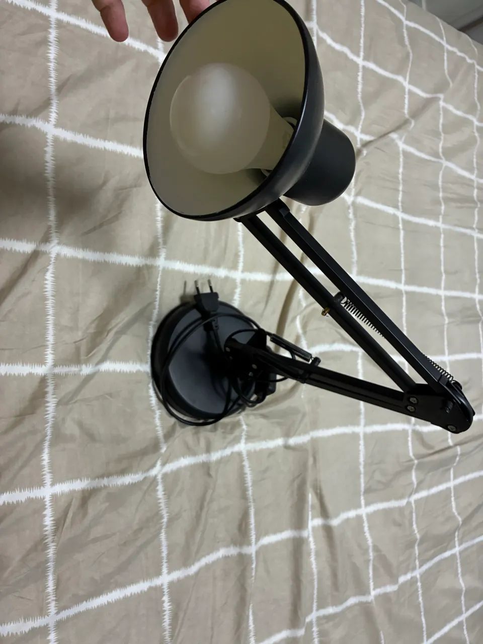 Luminária com lâmpada inteligente  - Foto 2