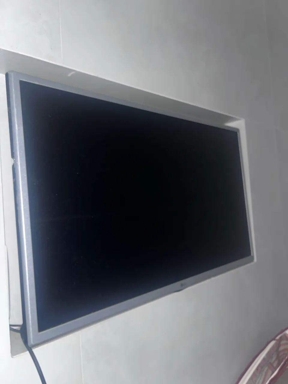 TV LG Smart 32? WebOS - Excelente Estado - R$ 600 - Foto 2