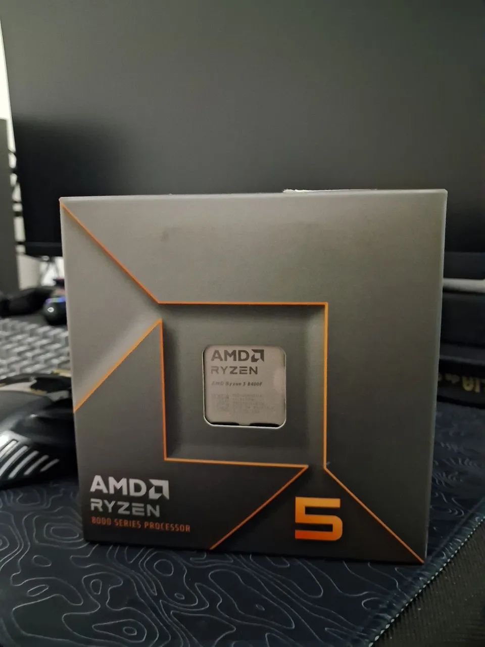 Processador am5 Ryzen 5 8400f BOX 