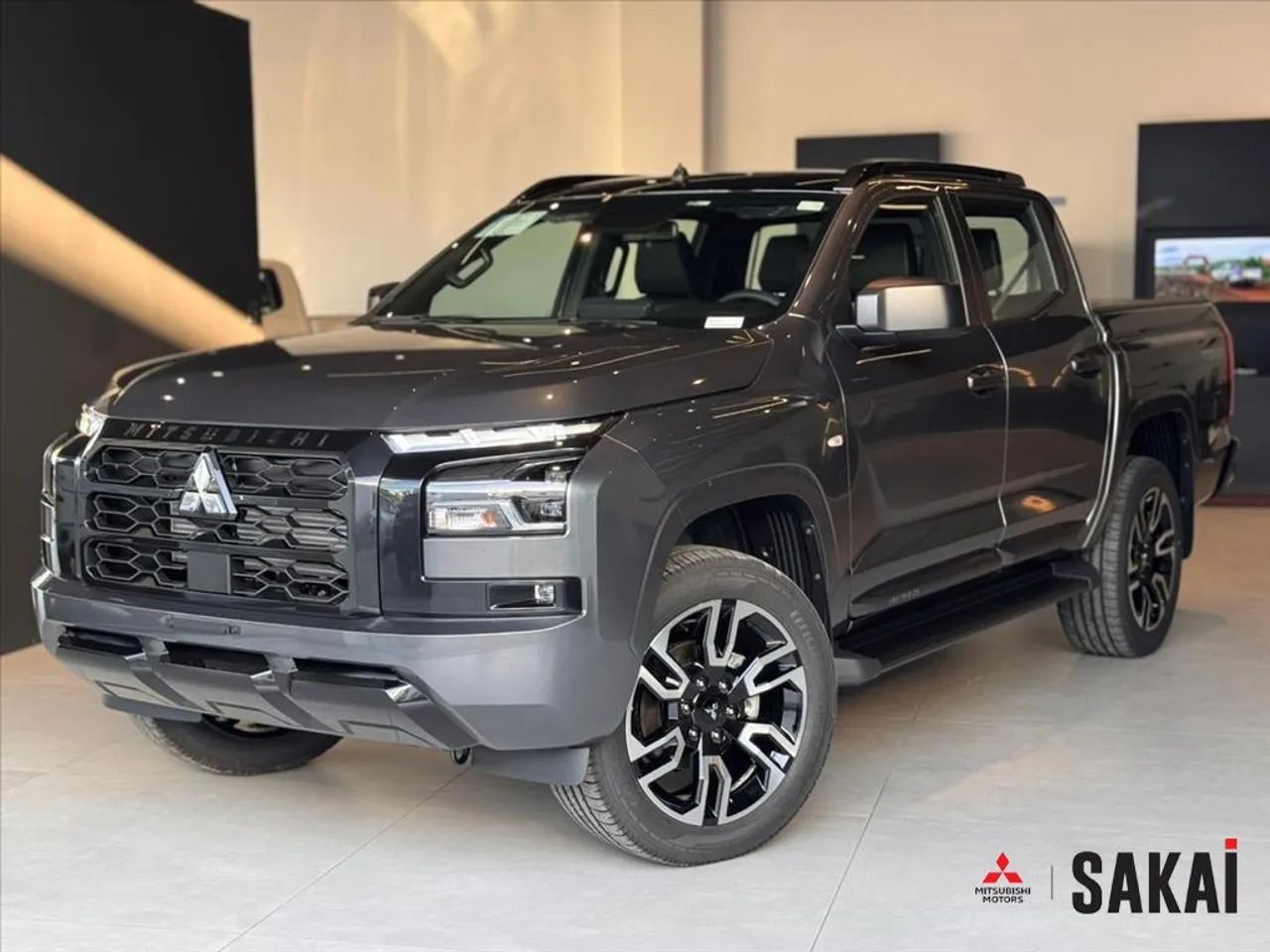 Mitsubishi Triton Tarmac 2.4 4x2 2027 2027
