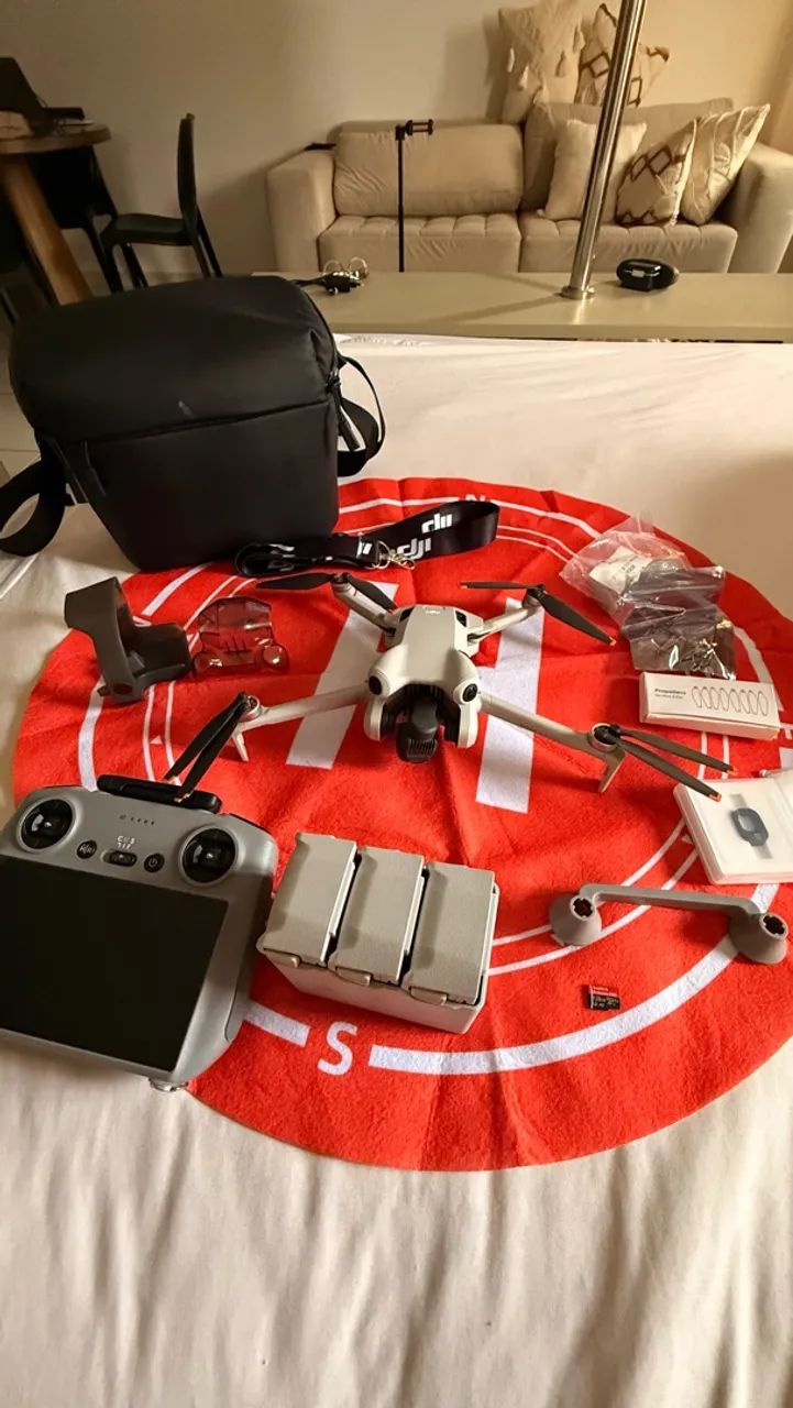 DRONE DJI MINI 4 PRO COMBO