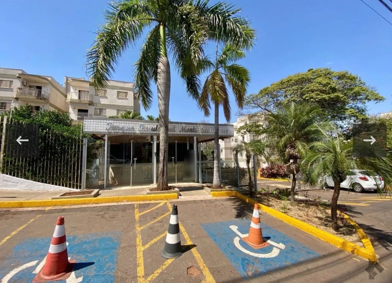 Alugo APARTAMENTO MONTE CASTELO