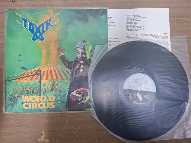Vinil - Toxik - Foto 2