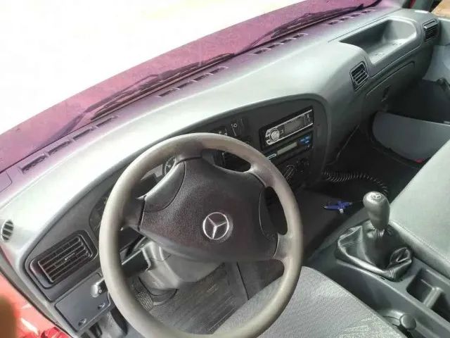 MB Accelo 1016  - Foto 4