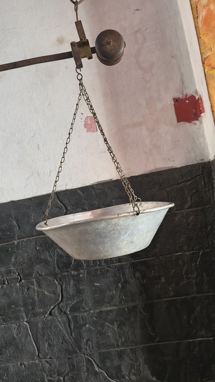 Balança romana antiga de peixeiros e verdureiros. - Foto 5