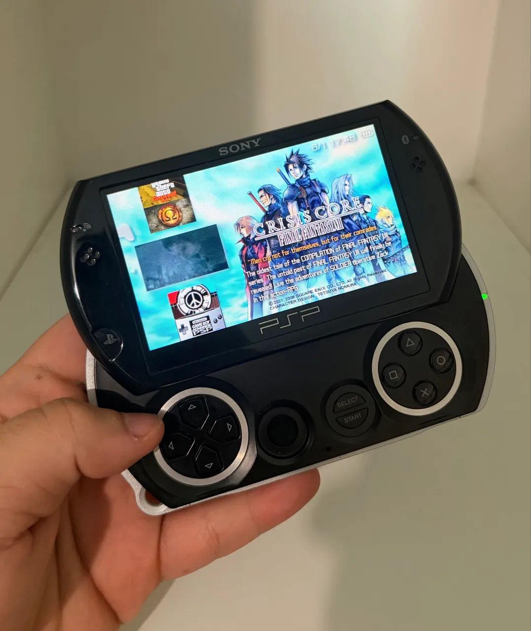 PSP Go Extremamente Bem Conservado!!! - Foto 2