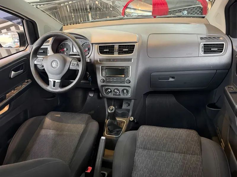 Volkswagen Fox 1.6 Mi I MOTION Total Flex 8V 5p, foto 2 de 4