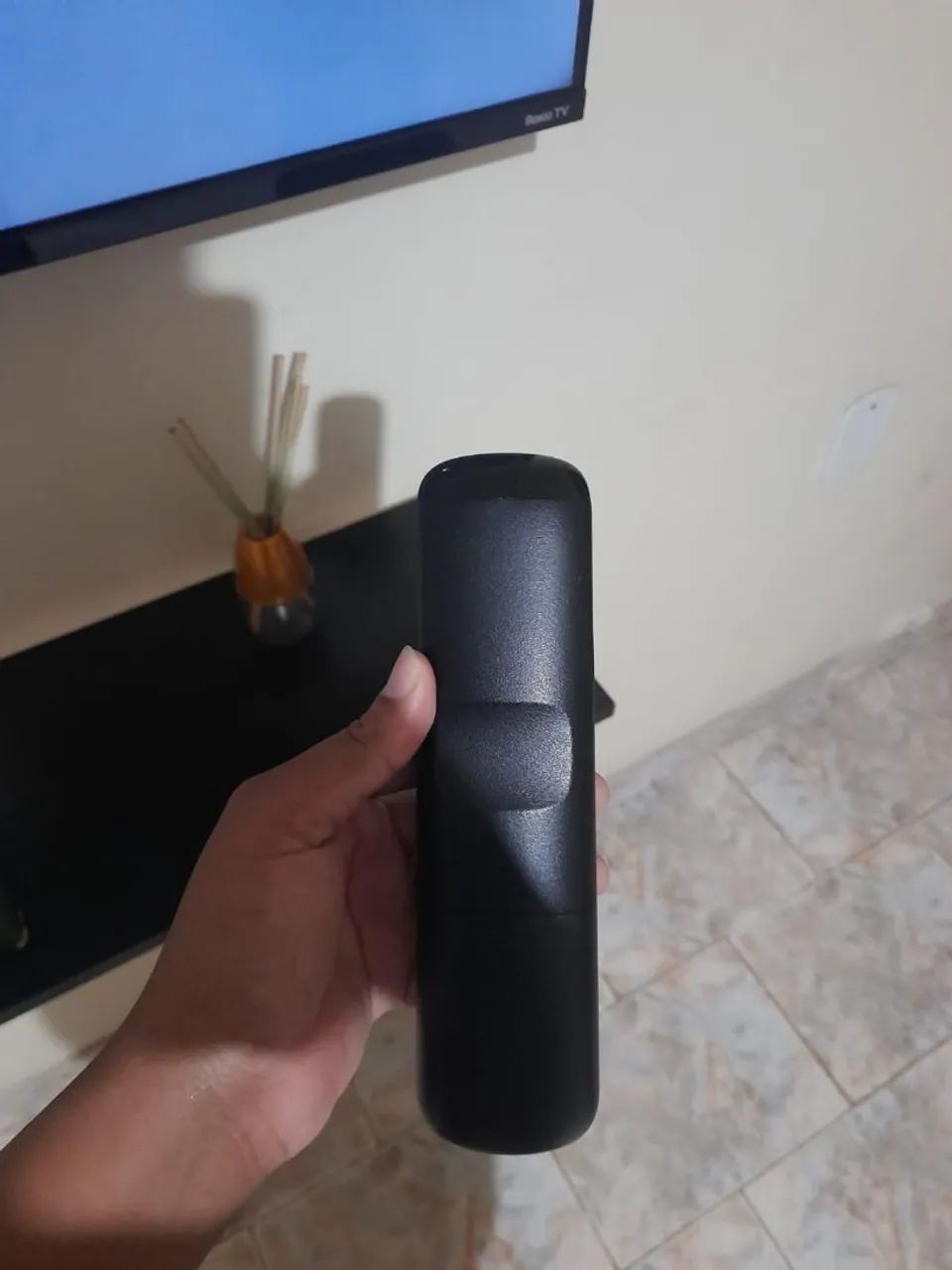 Multi Roku TV 50" 4K, modelo TL059M - Foto 5