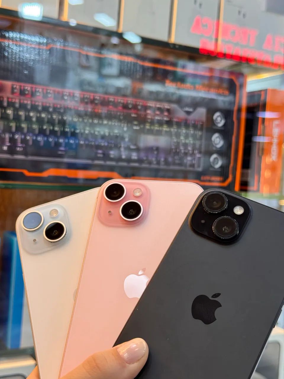 IPHONE 15 128GB - BATERIA EM 88% - Foto 3