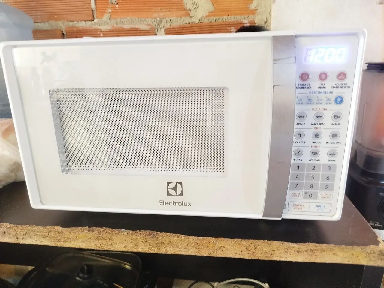 Microondas Eletrolux 20 litros 