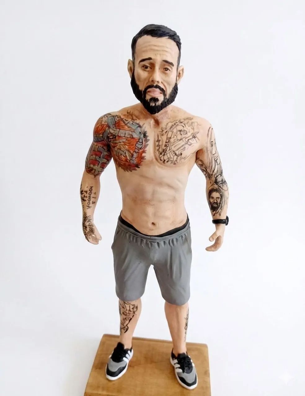 Caricaturas humanizadas em biscuit - personalizadas 